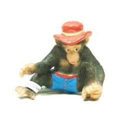 Šimpanzí mládě s kloboukem Anton    *****